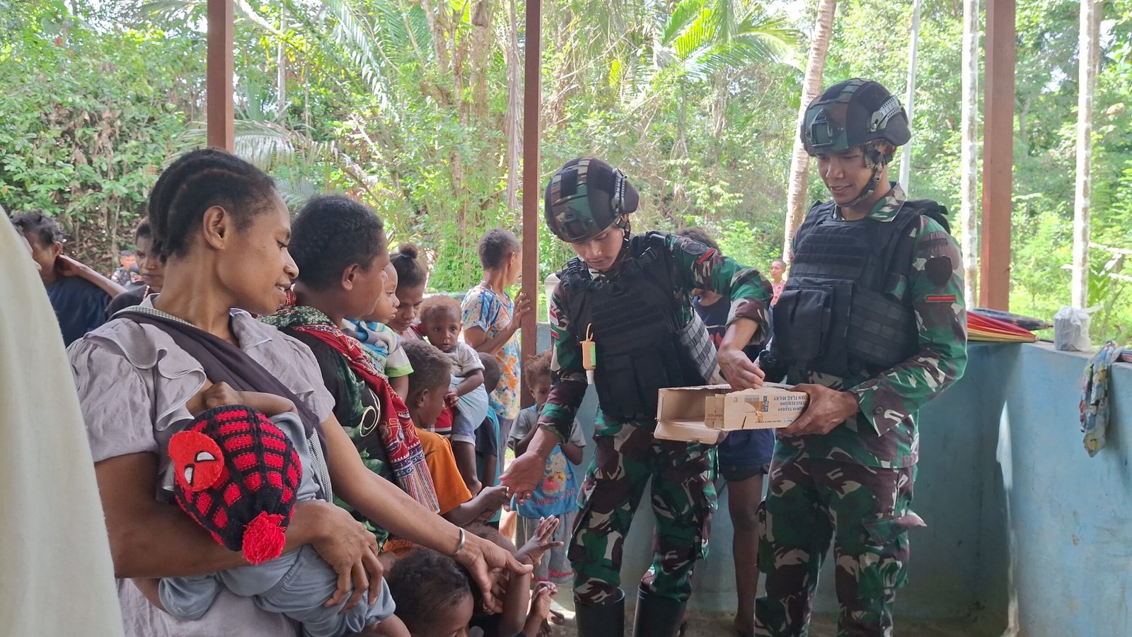 Satgas Yonif 310/KK Bersama Puskesmas Web Berkomitmen Tingkatkan Kesehatan dan Gizi Anak Perbatasan 1 WhatsApp Image 2024 06 19 at 08.37.05 scaled