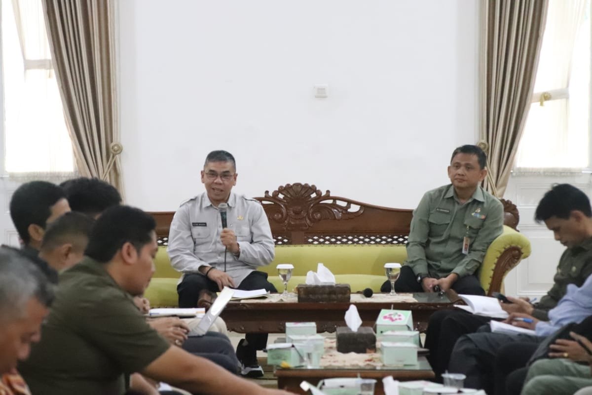 PLH SEKDA SEBUT PEMKAB SUKABUMI INTEGRASIKAN LAYANAN DENGAN PRINSIP CEPAT MUDAH DAN TRANSPARAN 1 449518693 860042656157574 536398898345869890 n