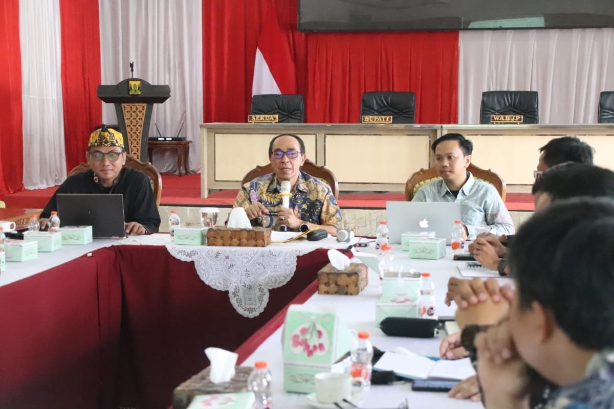 PERSIAPAN EVALUASI SPBE 2024, SEKDA TARGETKAN KABUPATEN SUKABUMI MERAIH NILAI A 1 453405351 878407317654441 5796767856729950973 n