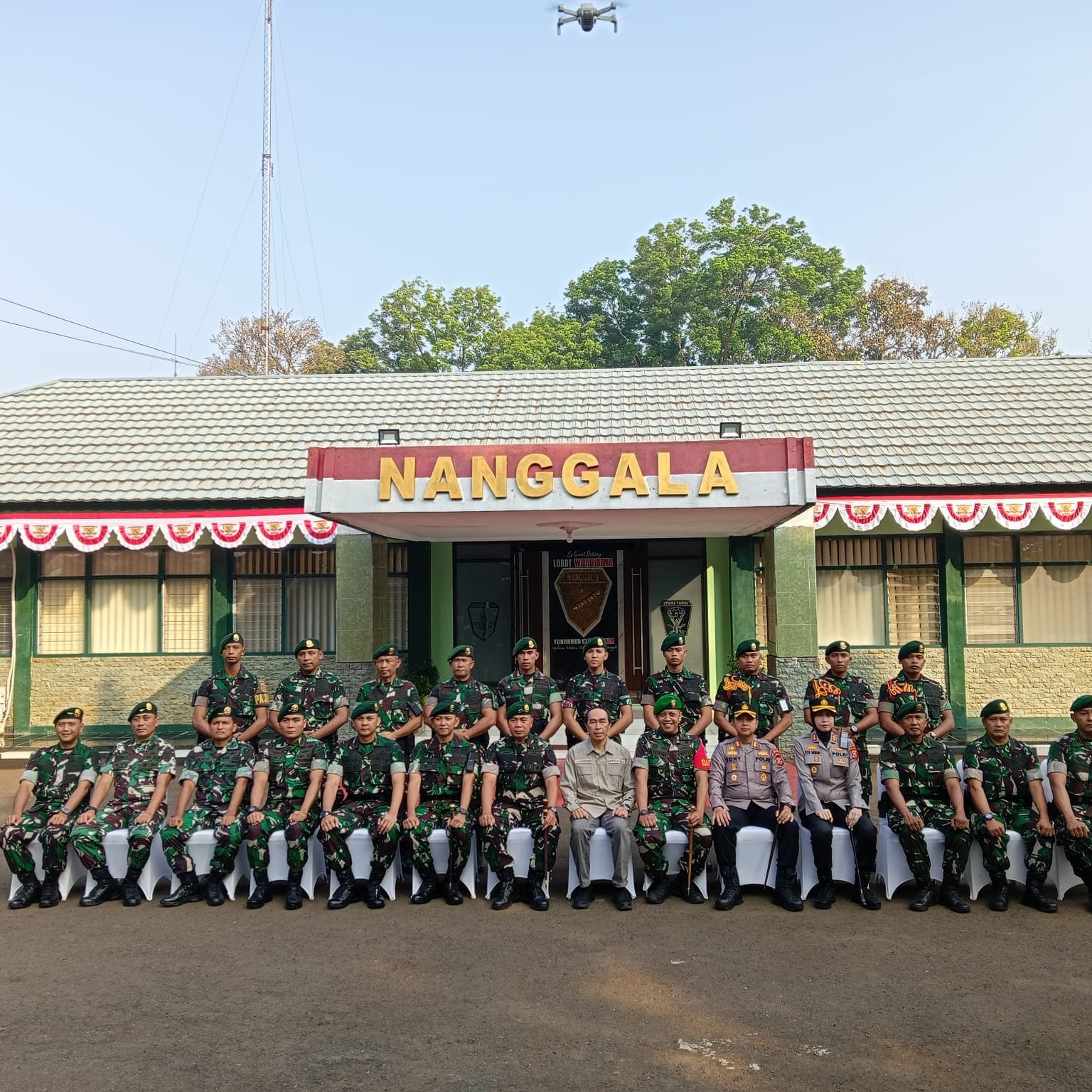 KUNJUNGAN KERJA PANGDIVIF 1 KOSTRAD DI YONARMED 13, SEKDA SAMPAIKAN APRESIASI PEMKAB SUKABUMI 1 454378372 881691823992657 5369262893641756373 n