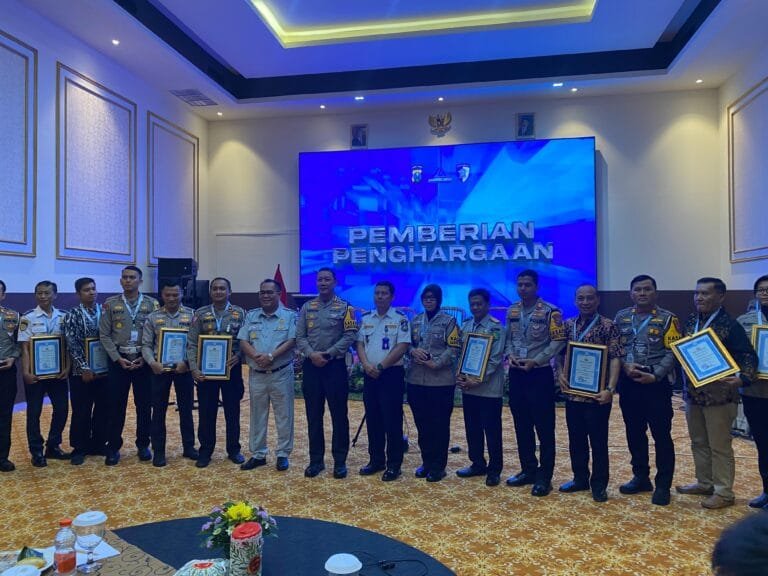 WhatsApp Image 2024 11 15 at 18.55.37