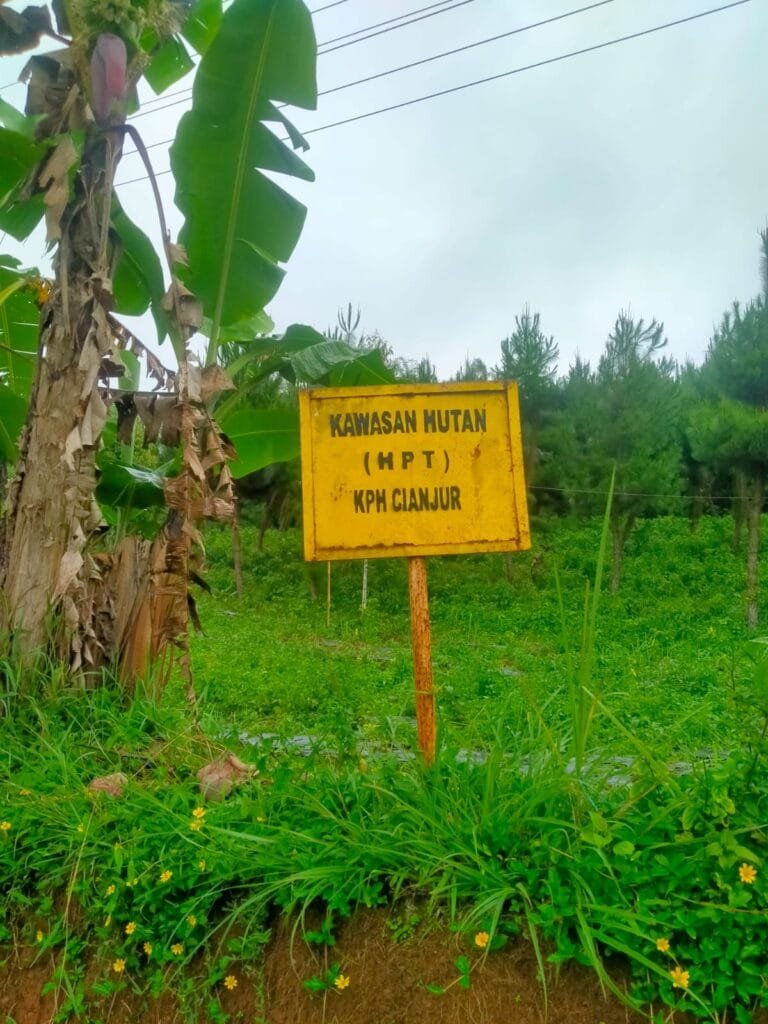 Ketidakadilan dalam Pembebasan Tanah Kereta Cepat: Warga Cianjur Protes Pembayaran yang Jomplang 2 WhatsApp Image 2024 12 25 at 20.56.29