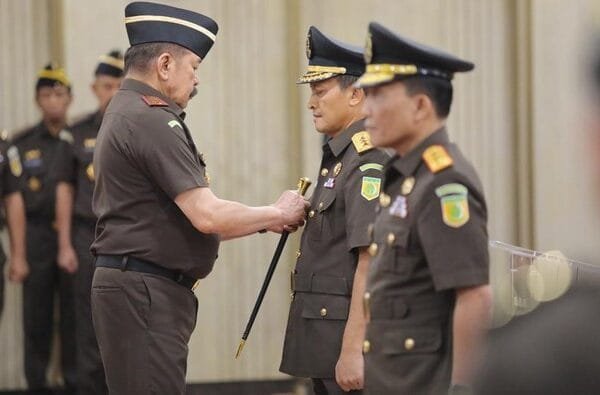 pelantikan dua pejabat baru kejagung oleh jaksa agung dok kejagung 169