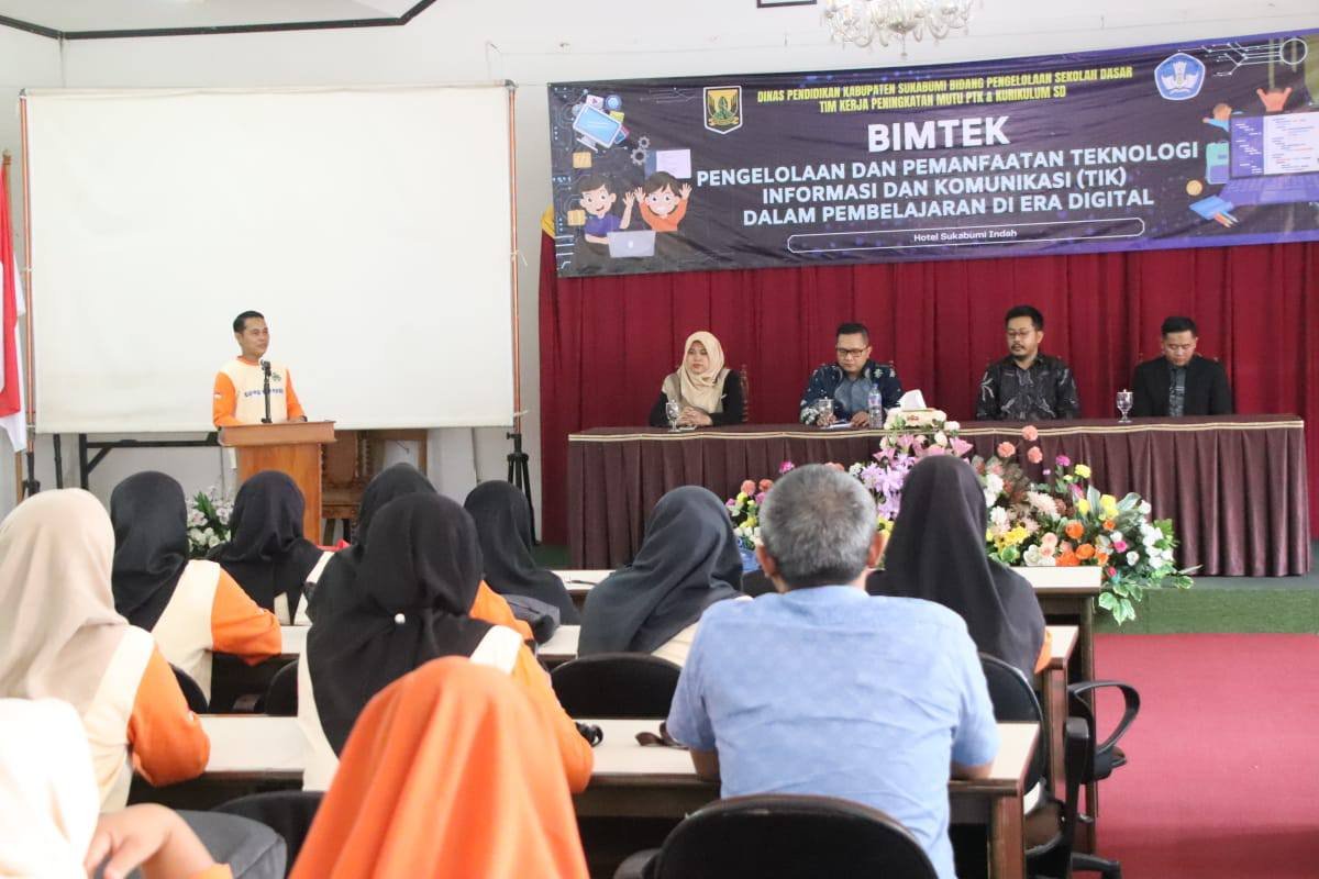 BIMTEK PENGELOLAAN TIK DALAM PEMBELAJARAN RESMI DITUTUP, GURU DITUNTUT SIAP HADAPI ERA DIGITAL 1 476153190 1011238354371336 943227813359763875 n