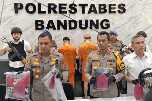 7e793d75 abb6 4379 9e62 df7eb82171f7