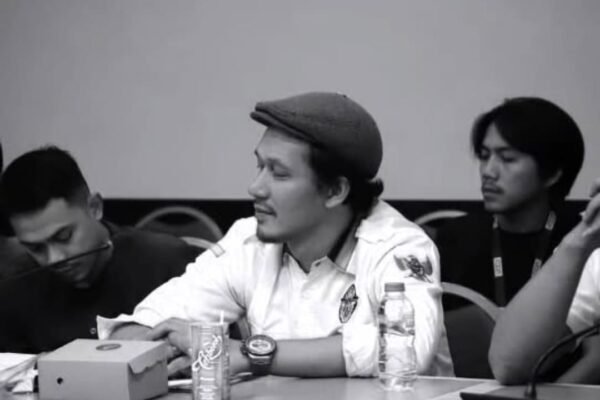 8e974161 e2c6 4886 a1ec 9154563c13c4