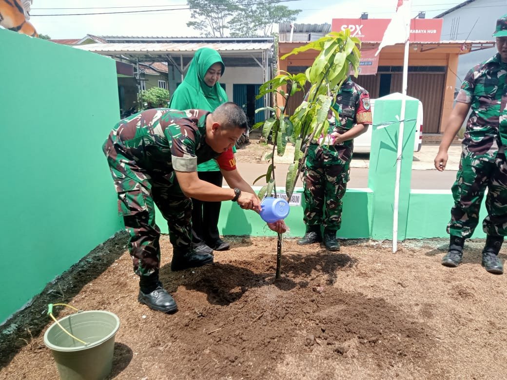 Dandim 0622 Sukabumi Resmikan Posramil Purabaya, Dorong Penguatan Keamanan Wilayah 1 WhatsApp Image 2025 04 12 at 22.57.37 4cf77dd0