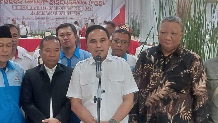 Polda Metro Jaya dan Serikat Buruh Duduk Bareng, Bahas Penegakan Hukum Ketenagakerjaan Lewat Forum Diskusi 1 polda metro jaya diskusi bareng serikat buruh dok ist 1745402638177 169