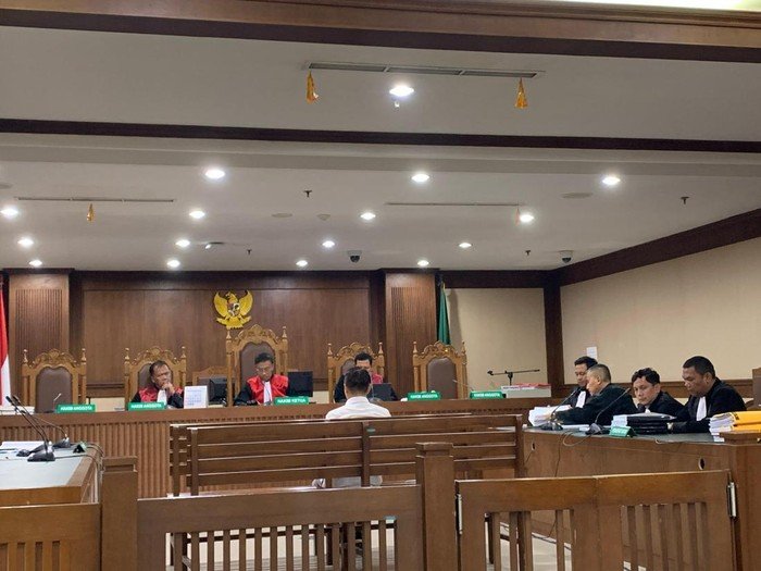 sidang eks direktur komersial pt askrindo dwi agus sumarsono 1745993986793 43