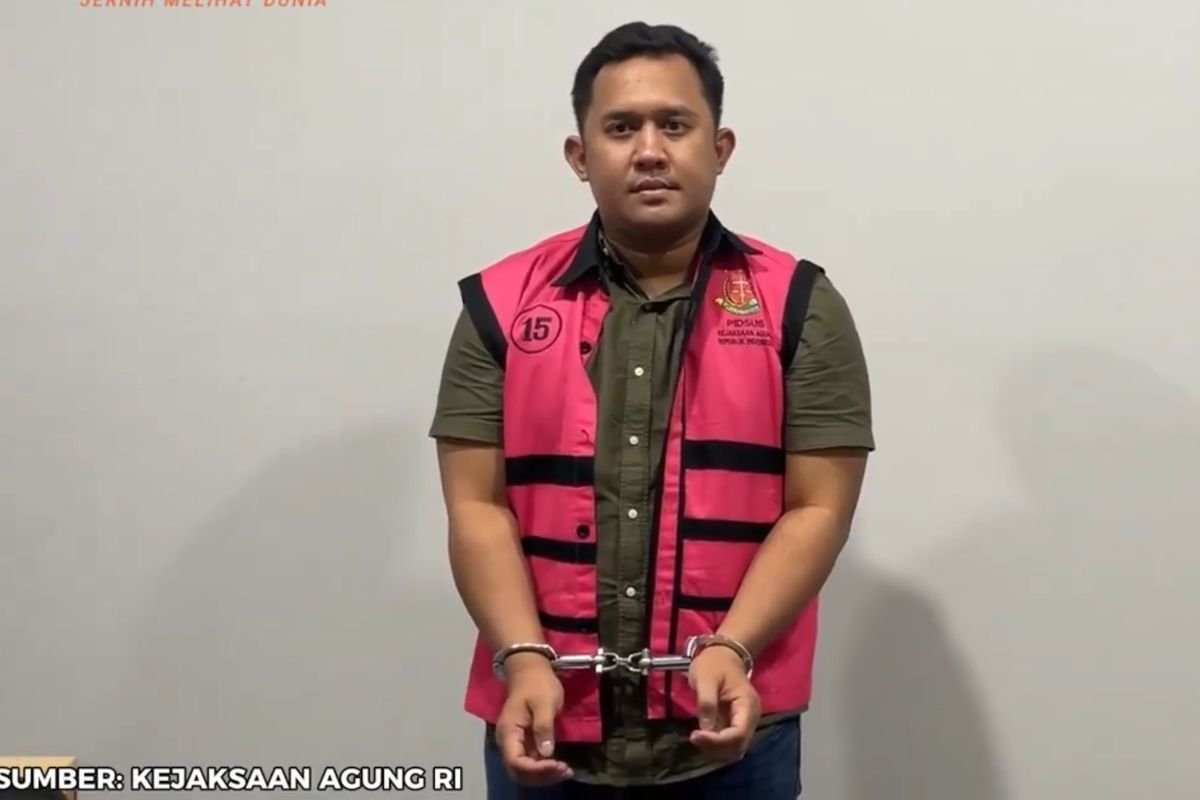 Bukan UU ITE, Ini Alasan Kejagung Jerat Bos Buzzer Adhiya Muzakki dengan Pasal Perintangan 1 681c176f1096c