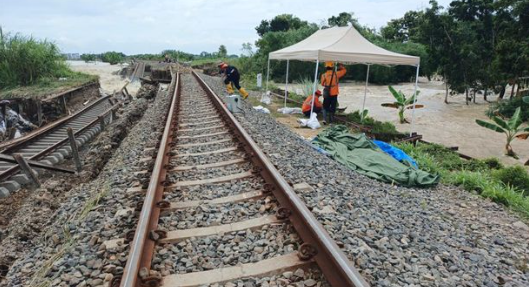 Screenshot 2025 05 09 235754