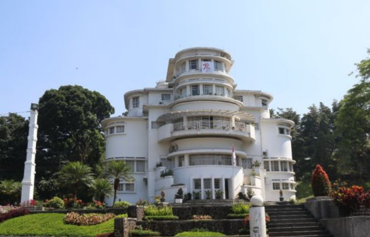 Terima Hibah Hampir Rp 80 M dari Pemprov Jabar, UPI Akui Dana Belum Cukup Penuhi Kebutuhan Digitalisasi Kampus 1 Screenshot 2025 05 10 004405