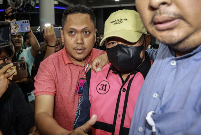 Mahfud MD Soroti Nasib Tragis Hakim Djuyamto: Dari Simbol Integritas, Kini Terseret Suap Rp 22,5 Miliar 1 Screenshot 2025 05 15 140414