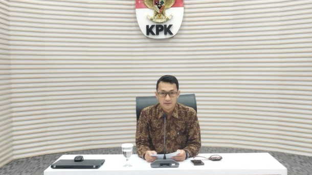 KPK Dalami Keterlibatan Robert Bonosusatya dalam TPPU Eks Bupati Kukar, Rumah hingga Mobil Digeledah 1 Screenshot 2025 05 22 092024