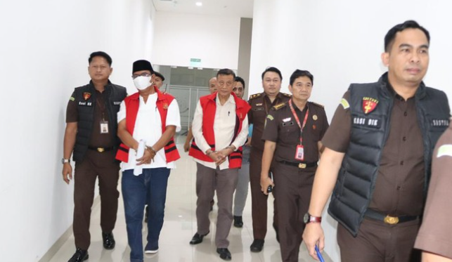 Bongkar Skandal Korupsi Dana PIP Rp 20,7 Miliar: Ayah dan Anak Pejabat Kampus di Bandung Segera Diadili 1 Screenshot 2025 05 26 080527