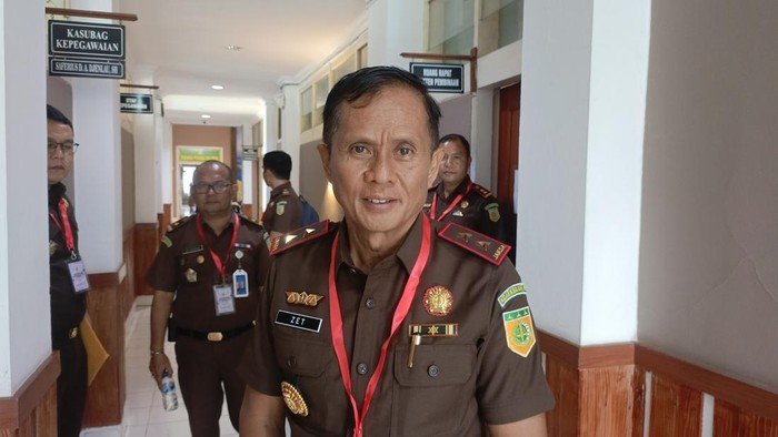 Wamen PU Mangkir dari Pemeriksaan, Kejati NTT Jadwalkan Pemanggilan Ulang Terkait Dugaan Korupsi Rumah Eks Pejuang Timtim 1 kajati ntt zet tadung allo saat ditemui detikbali di kantornya selasa 2752025 simon sellydetikbali 1748334532608 169