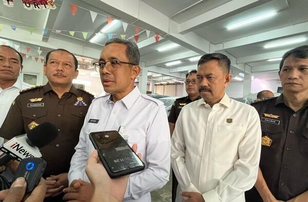 kepala badan pemulihan aset kejagung amir yanto jaksa agung muda bidang pembinaan bambang sugeng rukmono dan sekjen kementeria 1746002610183 169