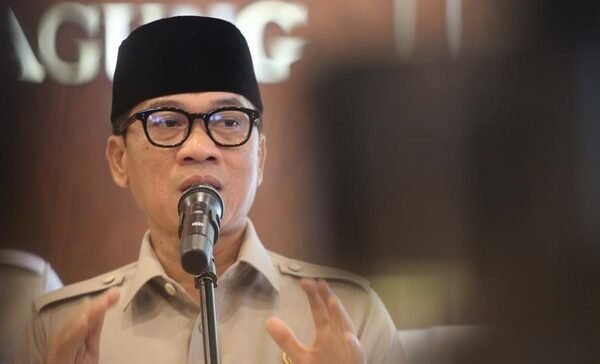 mendes minta kejagung usut dana desa dipakai judol 1741759707856 169