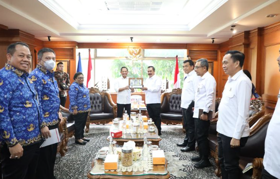 Mendagri dan Menteri Imipas Bahas Kerja Sama Strategis: Lapas Akan Dipindah dari Tengah Kota ke Pinggiran 1 Screenshot 2025 06 02 205409