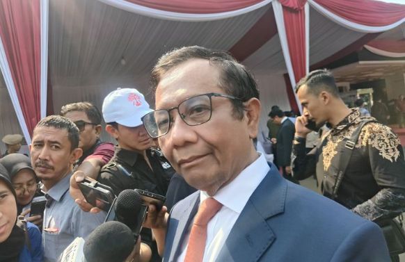 Mahfud MD Sebut Usulan Pemakzulan Gibran oleh Purnawirawan TNI Sah Secara Konstitusional dan Elegan 1 Screenshot 2025 06 12 070618