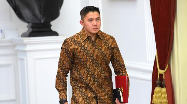 Seskab Tegaskan Sekolah Rakyat Hadir untuk Pendidikan Bermutu dan Kesejahteraan Anak 1 Screenshot 2025 06 30 153624