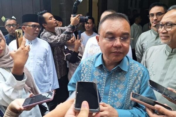 wakil ketua dpr sufmi dasco ahmad cnbc indonesiazahwa 1743409832959 169