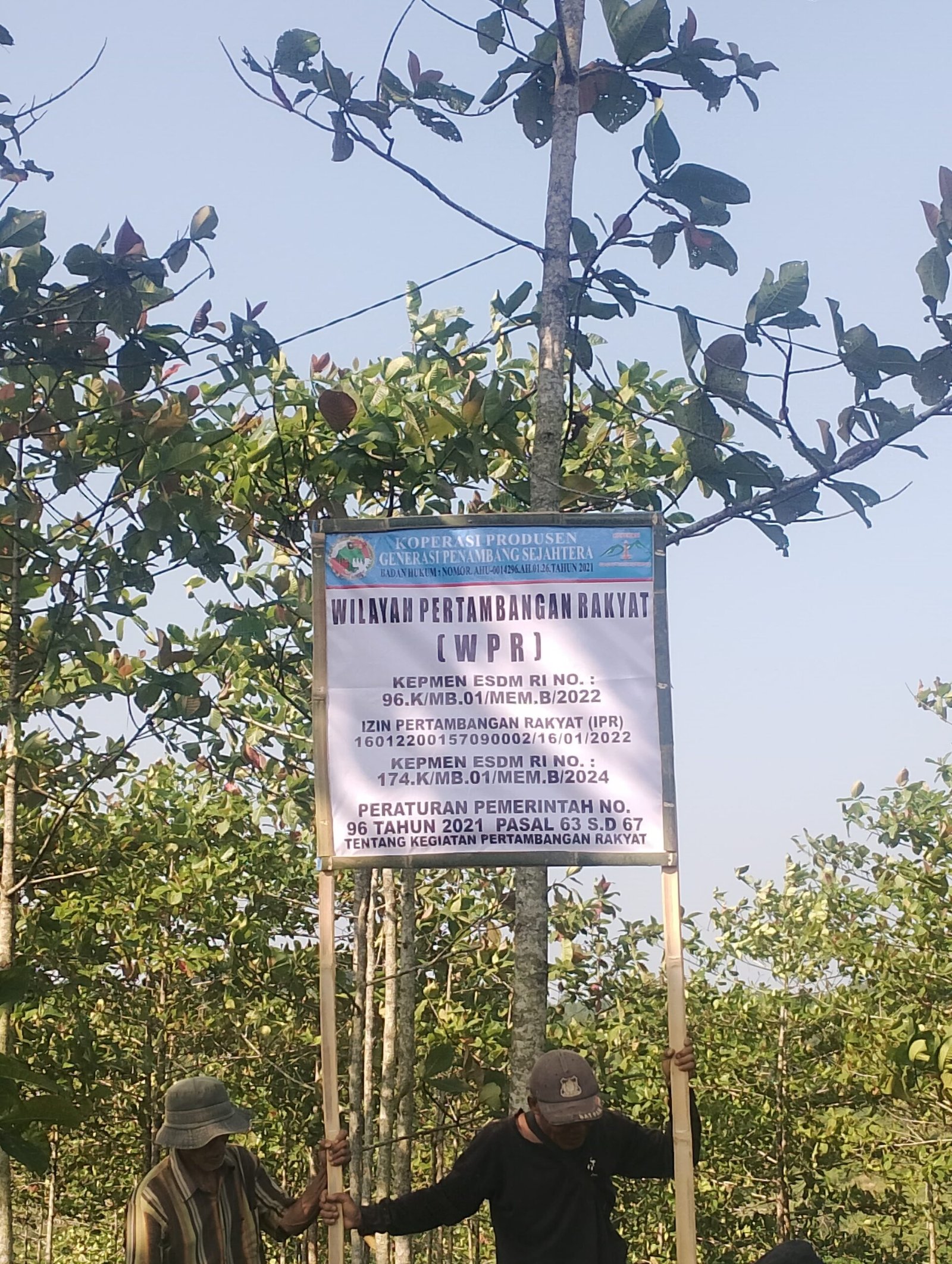 Gurandil Menyamar Jadi Koperasi! Tambang Emas Ilegal Guncang Simpenan Sukabumi 1 WhatsApp Image 2025 07 01 at 10.56.10 11b6a8a2 scaled