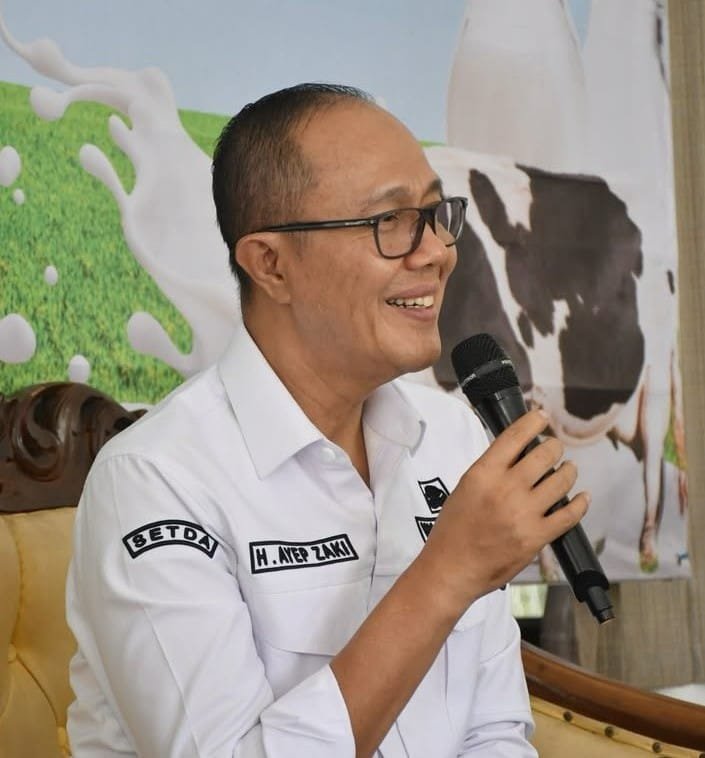 Walikota Sukabumi Dorong Pelatihan Pengolahan Susu Kefir dan Permen Susu untuk Pengembangan Usaha Peternakan Berkelanjutan 5 WhatsApp Image 2025 07 15 at 16.57.59 4552bb27