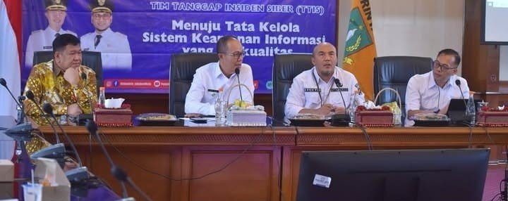 Sukabumi Siap Hadapi Ancaman Siber, Wali Kota Kominfo Harus Jadi Garda Terdepan! 1 WhatsApp Image 2025 07 24 at 21.13.11 14810c0322