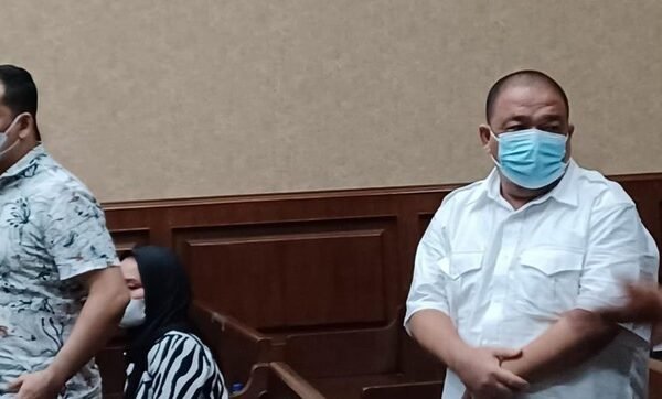 bupati langkat nonaktif terbit rencana perangin angin divonis hukuman pidana penjara 9 tahun hakim juga memvonis terdakwa lain 1 169