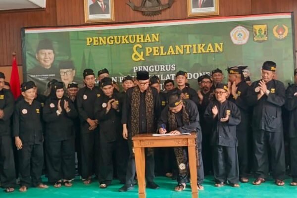 c7e40b15 0bbe 42d9 87b3 8f2d80198559