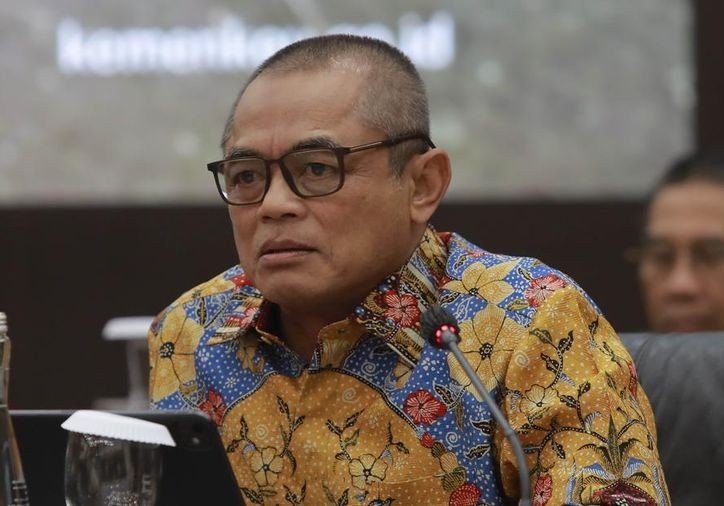 dirjen bea cukai djaka budi utama saat konferensi pers apbn kita bulan juni 2025 di jakarta selasa 1762025 cnbc indonesiamuham 1750154537658 169