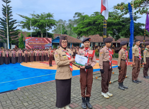 Khidmat dan Penuh Semangat, Kwarran Purabaya Gelar Upacara HUT Pramuka ke-64 3 Screenshot 2025 08 15 112313