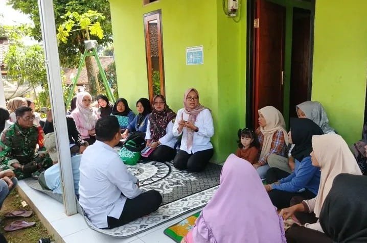 Sapa Warga Perbatasan, Camat Purabaya Pimpin Langsung Kegiatan "Sabaraya" di Desa Pagelaran 1 WhatsApp Image 2025 08 28 at 17.39.07 0289a1a1