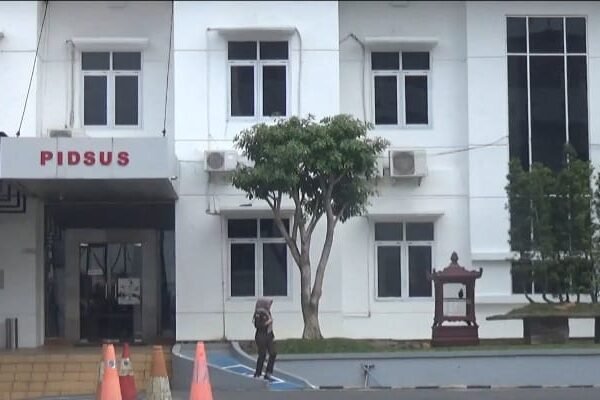 10116c742f54ec425c85571a249135b1