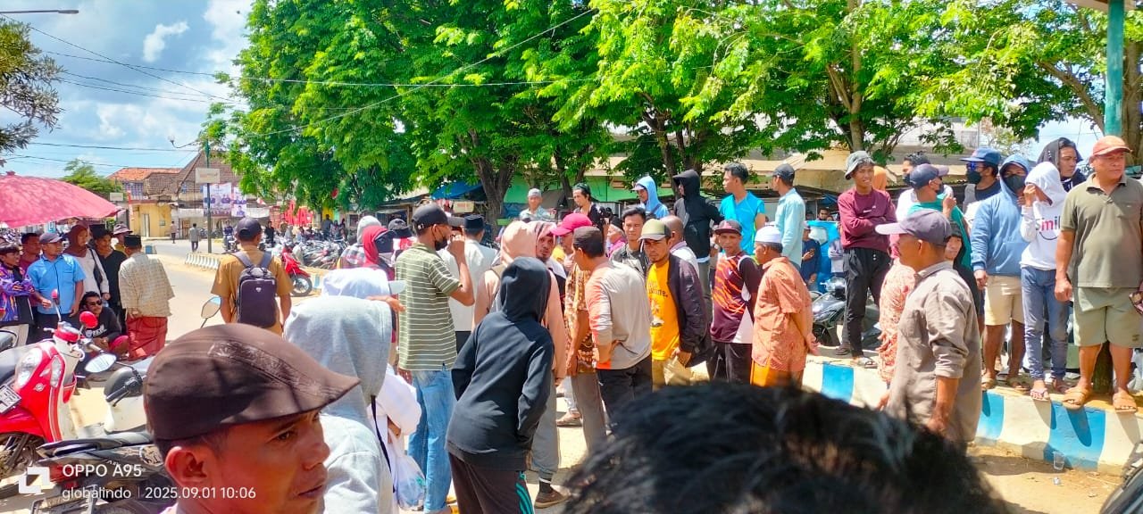 FKKB Gelar Demonstrasi di Arjasa, Tolak PT KEI dan SKK Migas dari Bumi Kangean 1 WhatsApp Image 2025 09 01 at 13.50.09 6313e321