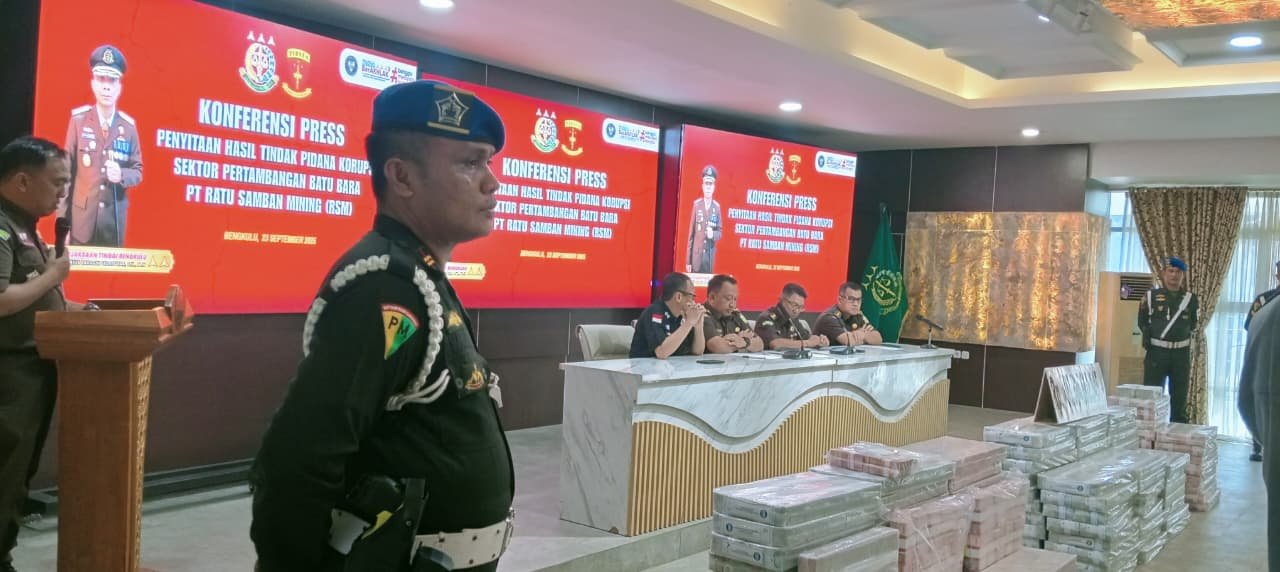 ab46725ee9cf0f35fd6be5fa37d5319e