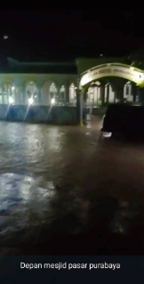 Hujan Deras Picu Banjir dan Longsor di Purabaya, Akses Jalan Sukabumi-Sagaranten Terputus 2 Screenshot 2025 10 22 083045