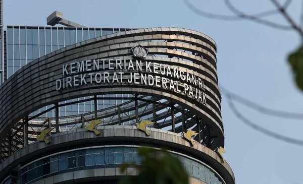 e54a8e3f 7fa5 485c 92d4 4159e8d2b619 169