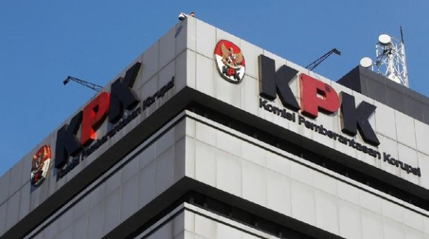 KPK Tangkap 13 Orang dalam OTT, Termasuk Bupati Ponorogo Sugiri Sancoko 1 Screenshot 2025 11 08 105303