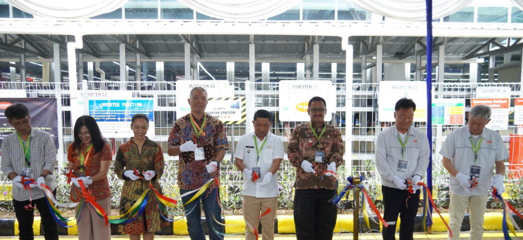 Bupati Sukabumi Resmikan PLTS Atap di PT Pratama Abadi, Dorong Industri Ramah Lingkungan dan Kurangi Emisi Karbon 2 Screenshot 2025 11 13 115722