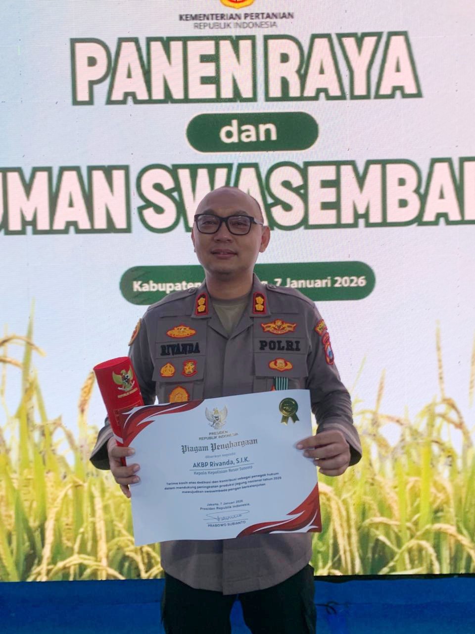Peran Nyata Polri di Swasembada Pangan, Kapolres Sumenep Terima Apresiasi Presiden RI 1 WhatsApp Image 2026 01 07 at 16.32.00