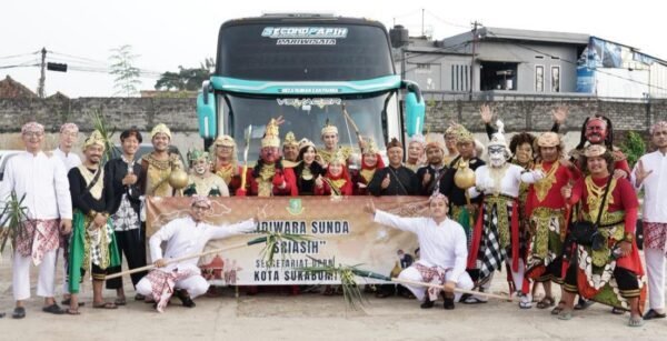 Setwan DPRD Kota Sukabumi 696x307 1