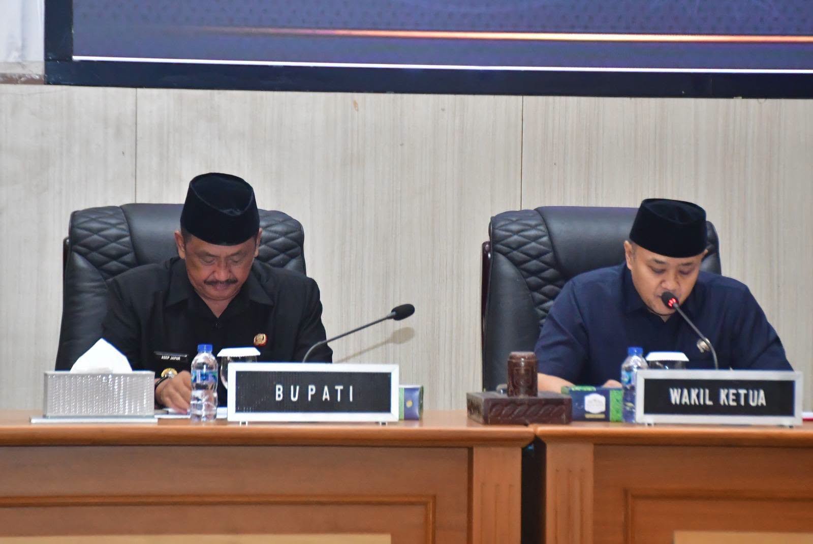 Bupati Sukabumi Soroti Tiga Raperda Penting, dari Desa hingga Penanganan Kawasan Kumuh 2 728243789 1274331388110796 5126012406652318364 n