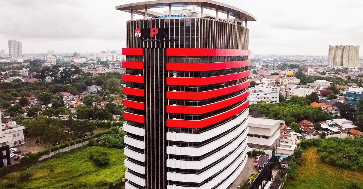 OTT KPK Merembet ke BPK, Lima ASN Diperiksa Intensif Terkait Dugaan Suap Temuan Audit Pengadaan di Muara Enim 1 KPK Tetap Berwenang Menangani Tindak Pidana Korupsi di BUMN image large