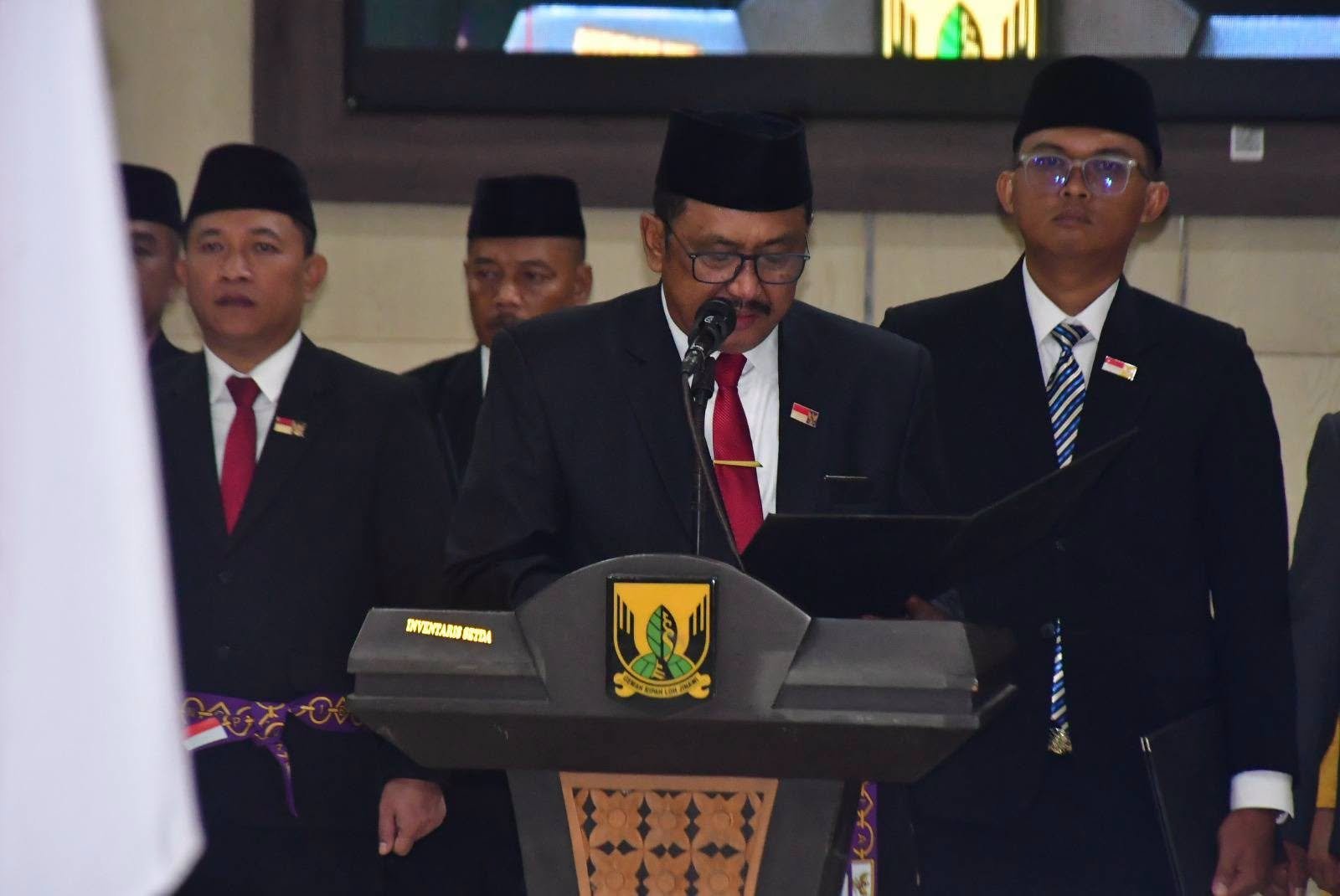 Pengukuhan Anggota Paskibraka Kabupaten Sukabumi, Bupati Tegaskan “Kehormatan dan Tanggung Jawab Besar” 2 769345788 2288863571868252 5100138185829287785 n