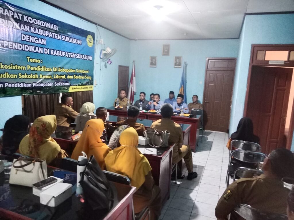 Sekdis Pendidikan Buka Rakor Dewan Pendidikan Bersama Mitra Pendidikan di Kabupaten Sukabumi 2 WhatsApp Image 2026 08 03 at 13.45.221