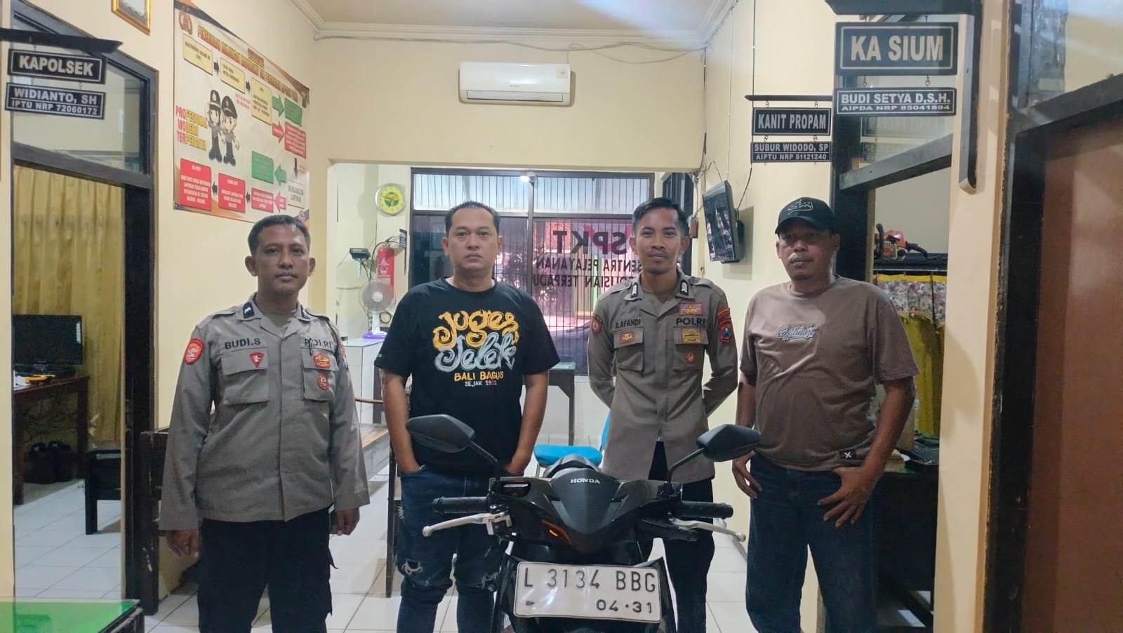 Polsek Lenteng Berhasil Ungkap Kasus Curanmor, Pelaku Diamankan Kurang dari 24 Jam 1 WhatsApp Image 2026 08 21 at 5.33.48 PM