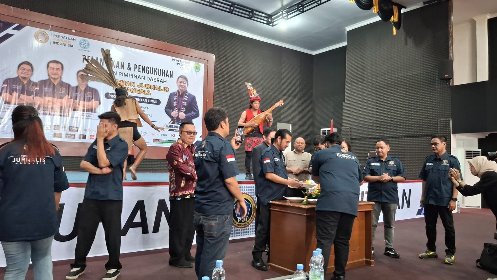 Ketua Umum PJI Hartanto Boechori: DPD PJI Kaltim Sah! Berkah Ganda, HUT PJI ke-28,Jerison Togelang Sah Pimpin PJI Kaltim 4 WhatsApp Image 2026 08 22 at 7.00.27 PM