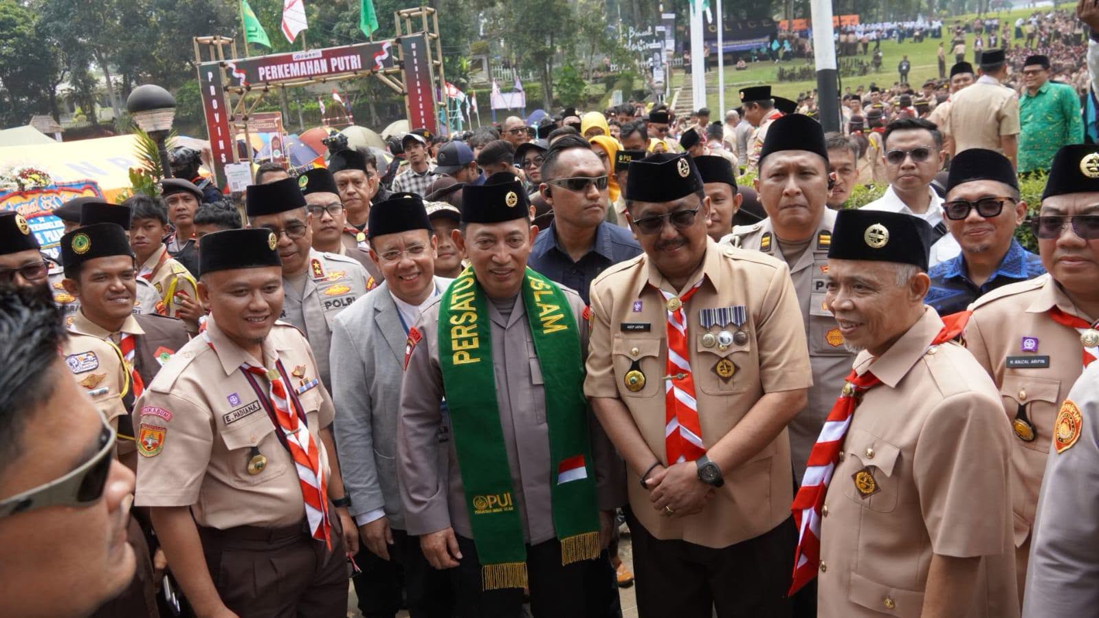 Bupati Sukabumi Hadiri Apel Kebangsaan Kemah Nasional Pramuka PUI, Kapolri Ajak Rawat Persatuan dan Kesatuan 1 791641926 3801861223285546 676523629123305797 n